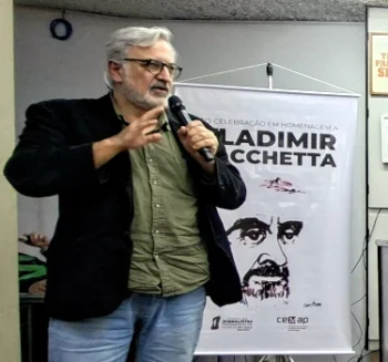 O arquiteto Marcos Cartum no ato de homenagem a Vladimir Sacchetta